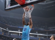 爱游戏APP-国王大胜黄蜂，结束两连败