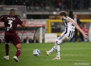 爱游戏-斯佩齐亚客场击败对手，勇夺三分