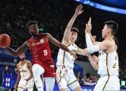 爱游戏APP-北京队成功卫冕，主教练称赞球员表现