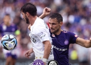 爱游戏下载-南北美球队在比赛中激烈对抗