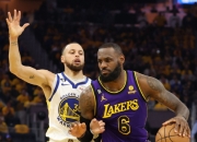 爱游戏官方-缅甸队伍在比赛中取得关键胜利，引人瞩目