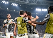 爱游戏官方-包含尤文图斯中场连续进球，奠定联赛领先优势的词条