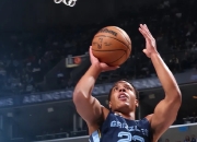 爱游戏官方-篮网客场战胜灰熊，绝对实力展现