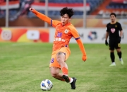 爱游戏在线-广州恒大客场逆转胜山东鲁能，领头羊稳坐榜首！