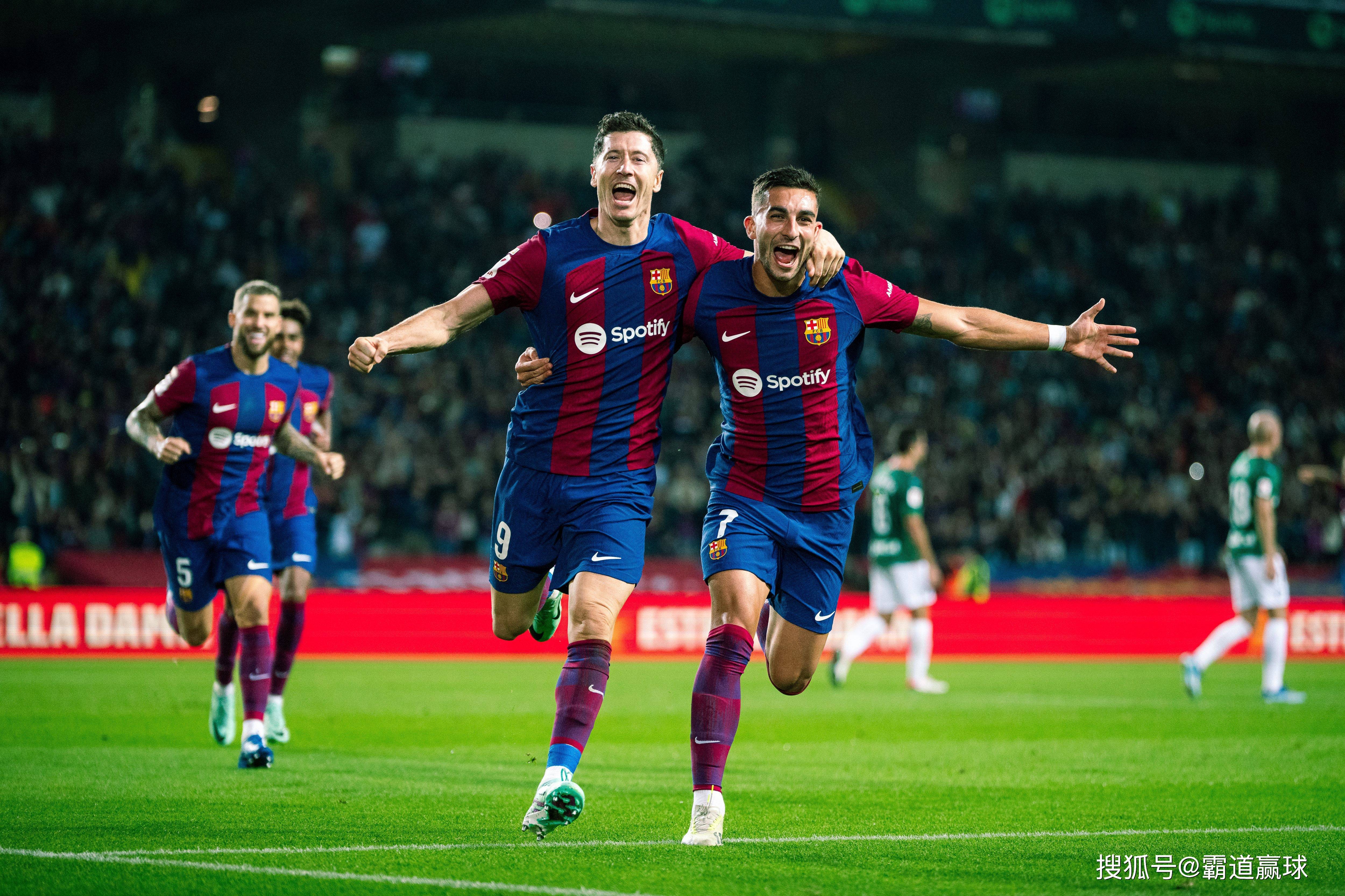 关于拜仁慕尼黑以高水平表现力压对手的信息