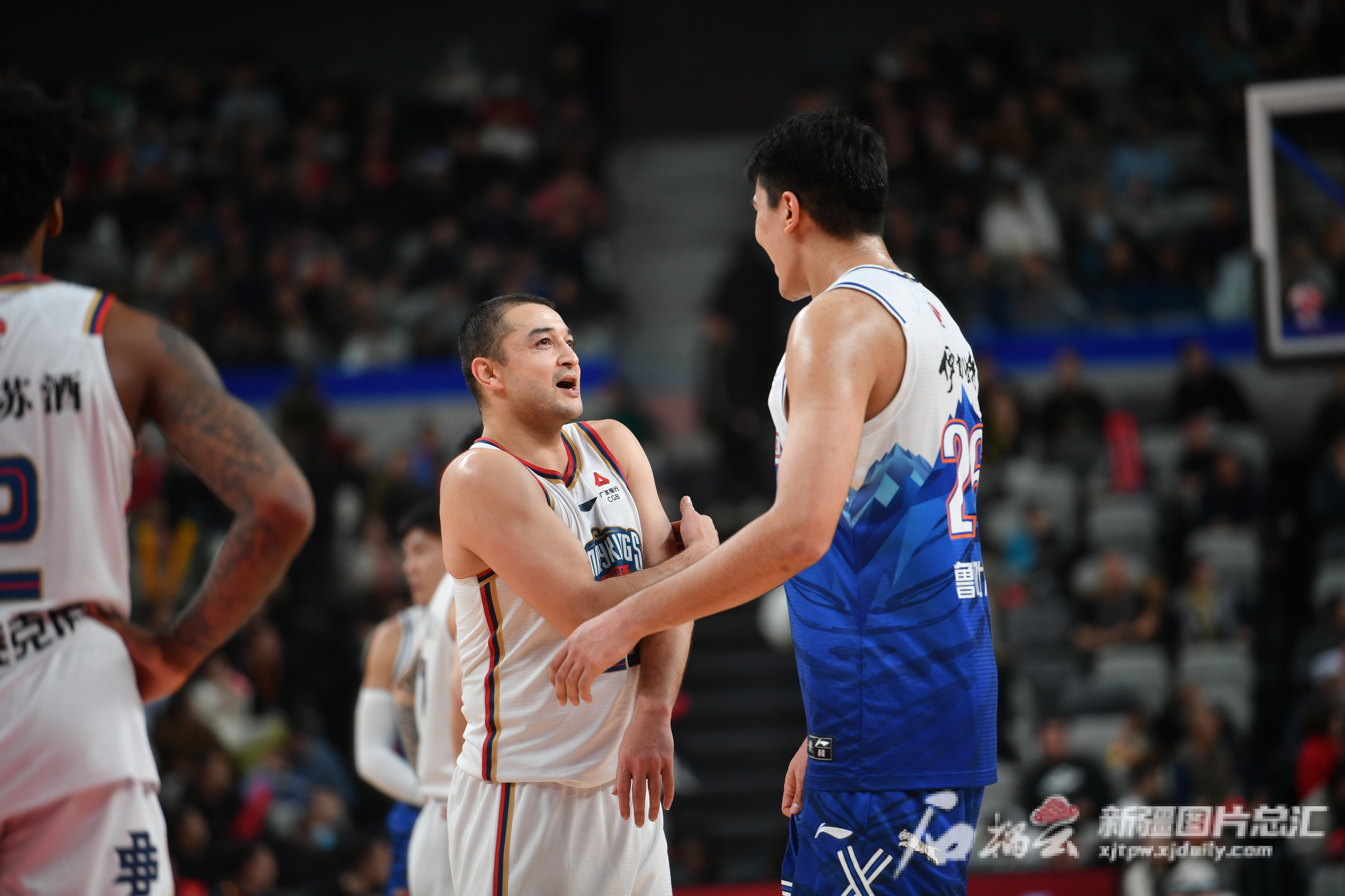 新疆飞虎主场负于辽宁，遭遇两连败的简单介绍