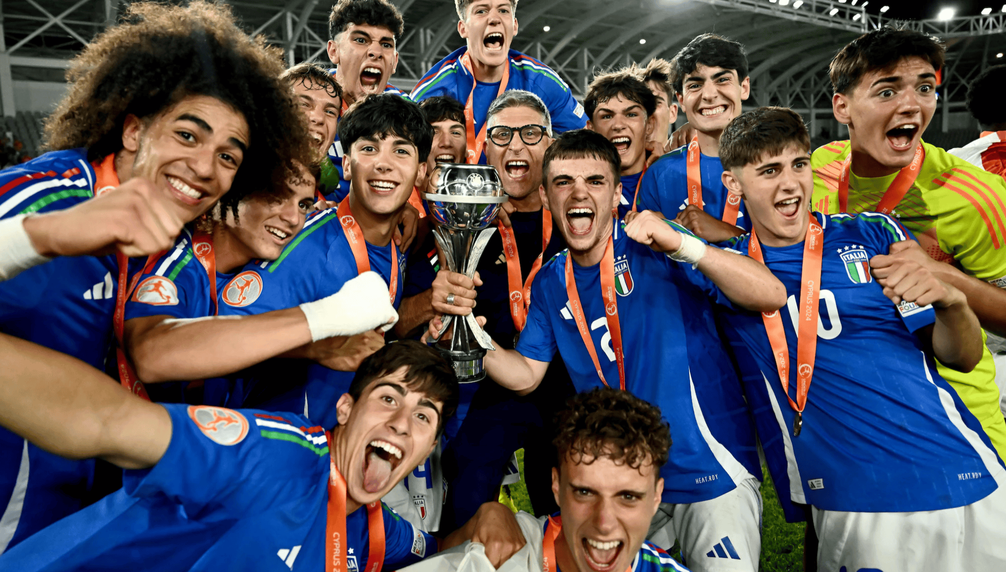 热门球队在欧洲联赛中夺得胜利