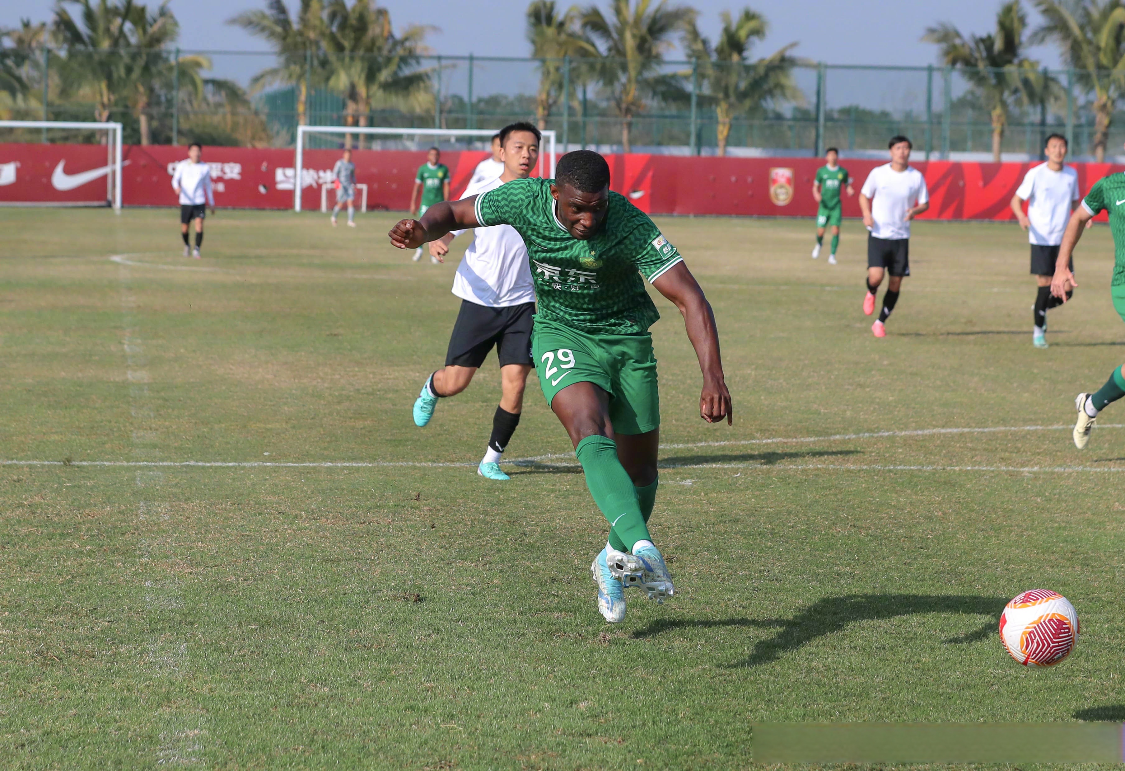 关于北京中赫国安主场不敌天津泰达，状态低迷的信息