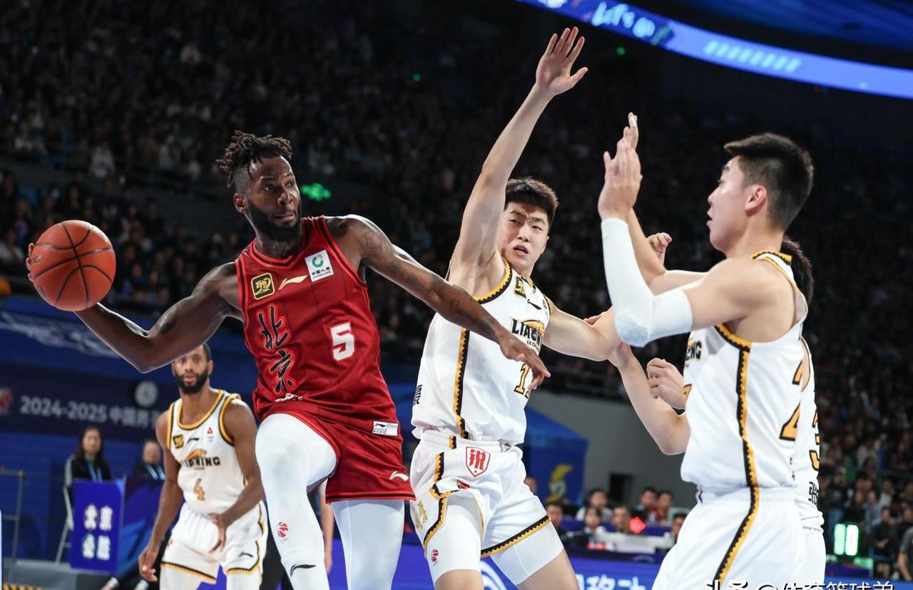 北京队成功卫冕，主教练称赞球员表现