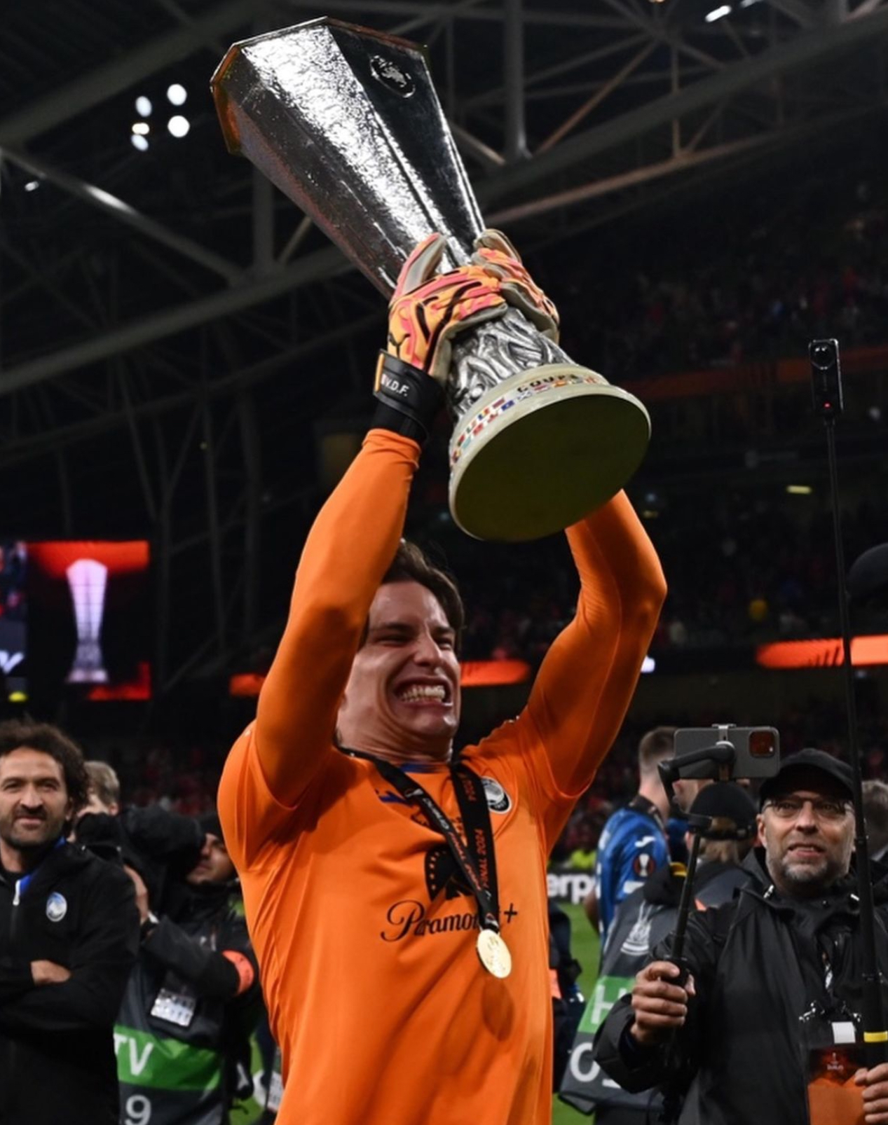 塞内加尔田径选手表现出色，荣获金牌的简单介绍