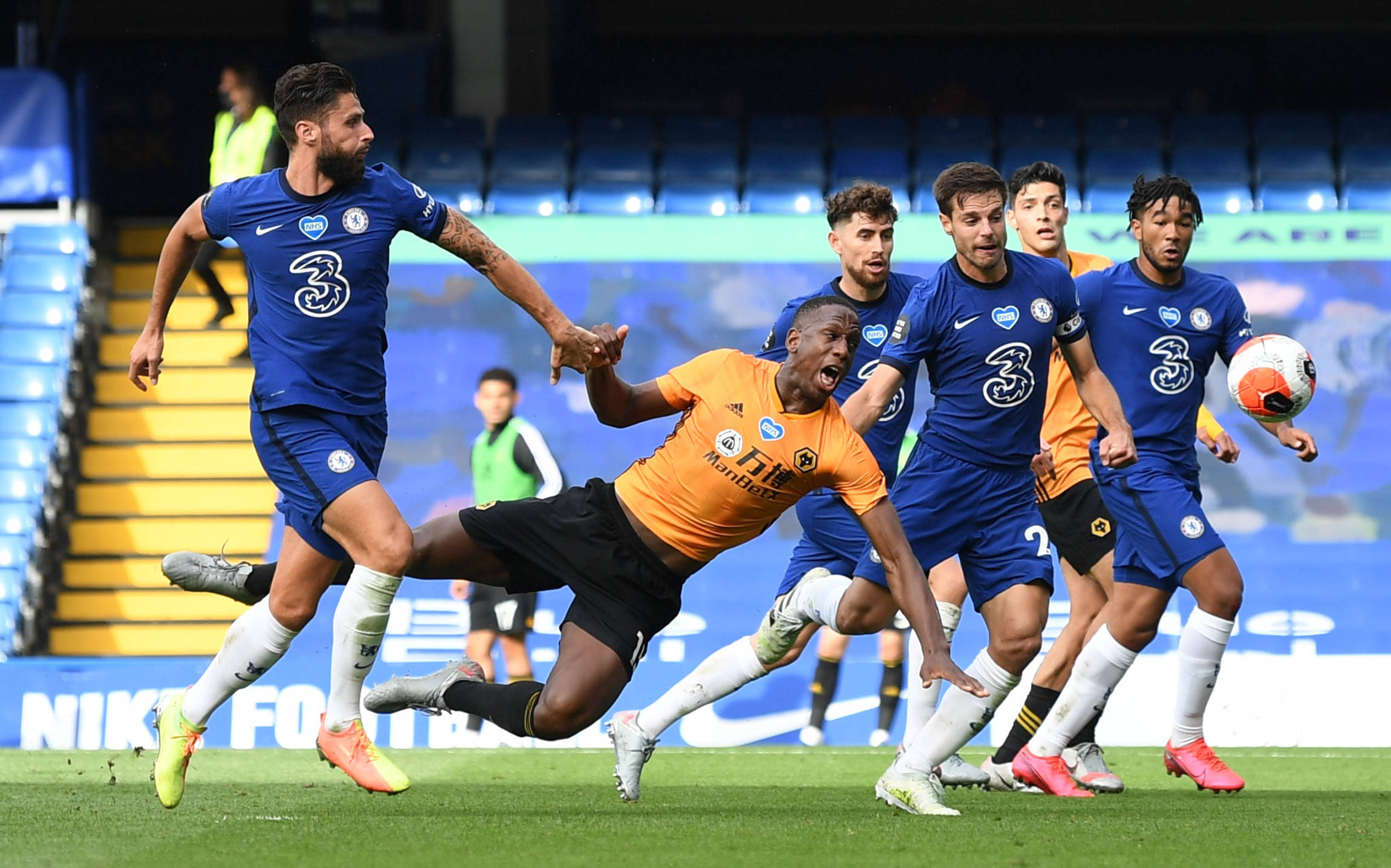 包含切尔西租借小将至意甲球队征战的词条