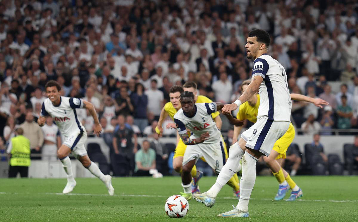 美国球队在国际比赛中获得胜利势不可挡