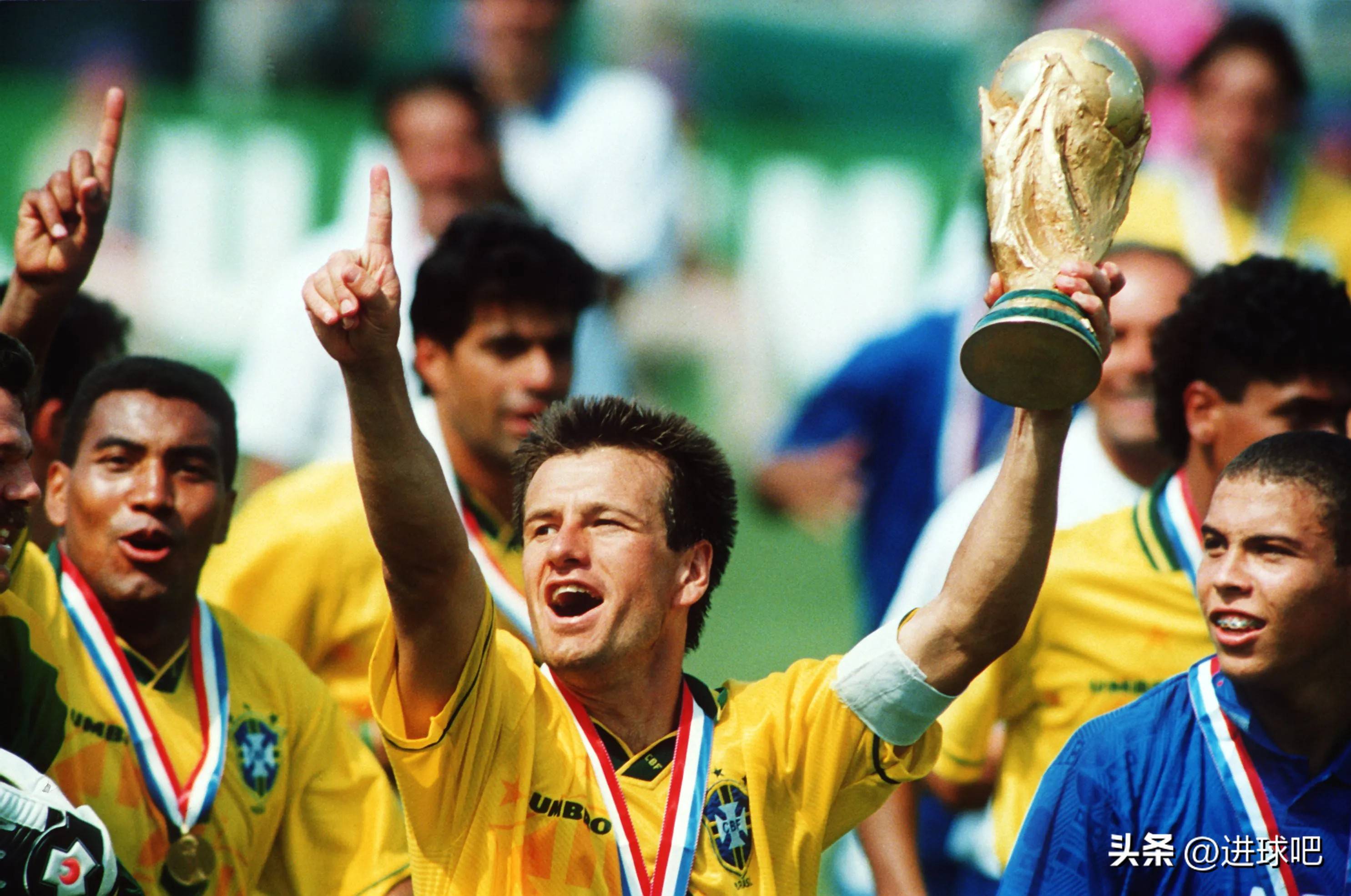 巴西传奇球星回忆那场重要比赛