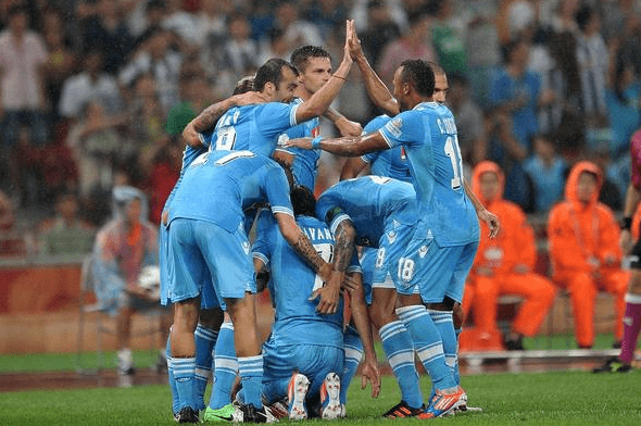 里尔球员接连得分，助球队战胜对手赢得胜利