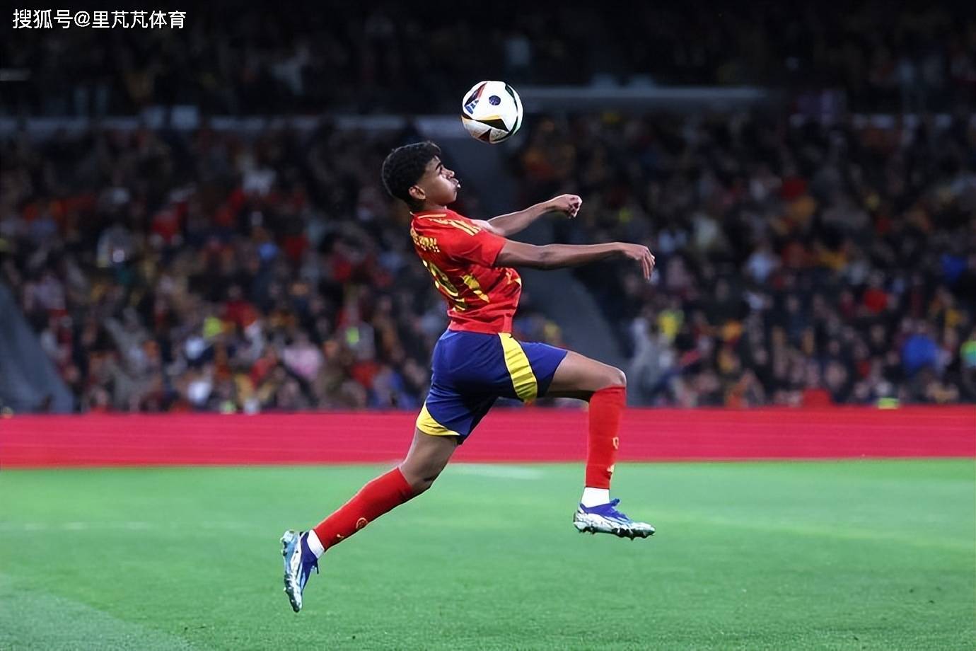 西班牙运动员实力突破，闯入决赛