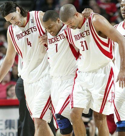 猛龙客场惨败魔术，后场失守成问题