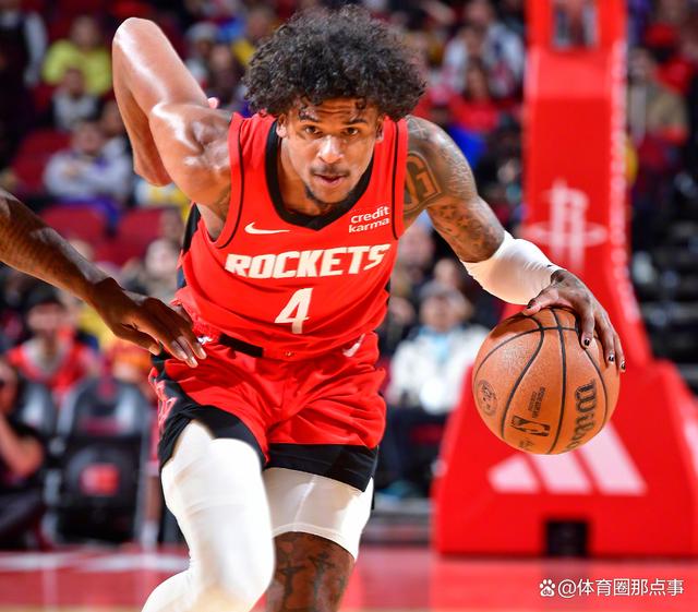 湖人后卫飙分破纪录，球队大胜火箭
