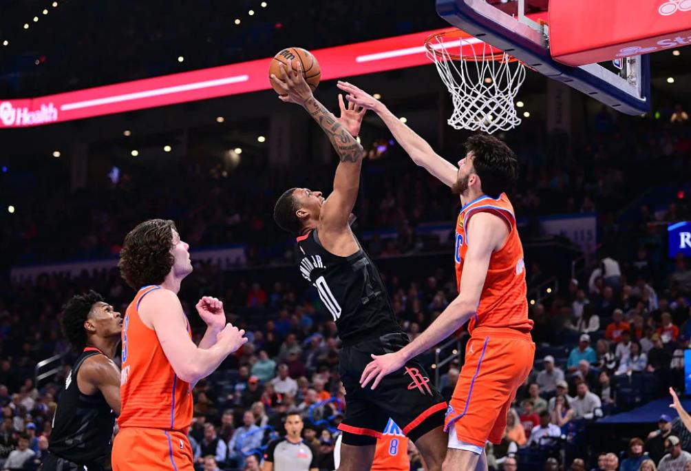 黄蜂客场击败马刺，格林砍下25分