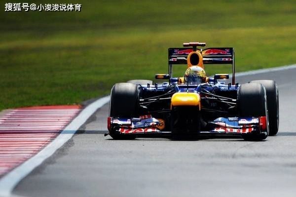 梅赛德斯险胜威廉姆斯，塞恩斯高光表现